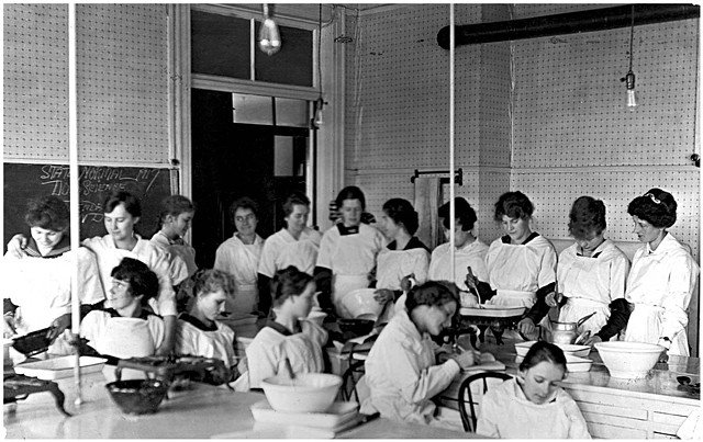 Nina, bottom five students, second from the left, State Normal and Industrial School, Ellendale, North Dakota