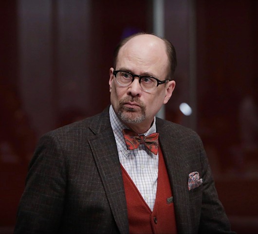Dr. Owen Morely (Terry Kinney)
