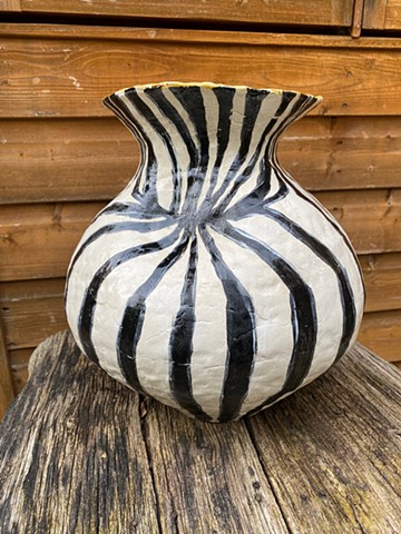Round vase with knotted black and white stripes- £250