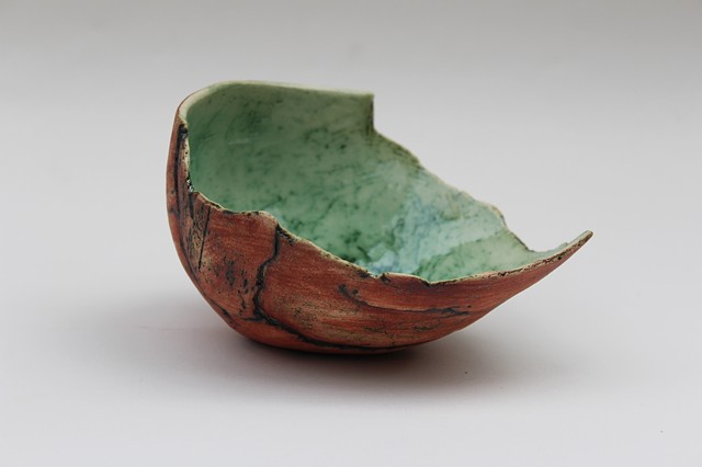 Small Red and Green Shell Form- £110