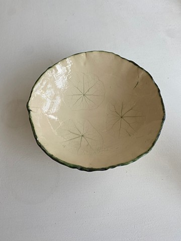 Nasturtium leaves bowl - inside view