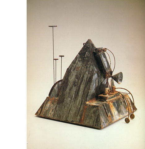 Etc/Insinuation #54 (Pyramid Head), 1980