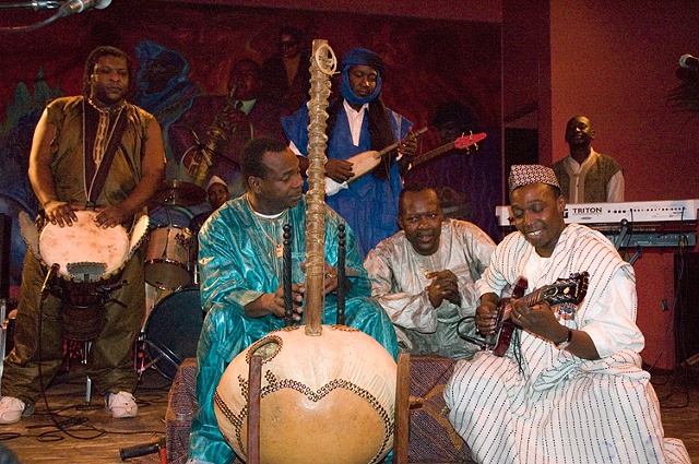 African musician Toumani Diabate at Chicago jazz club