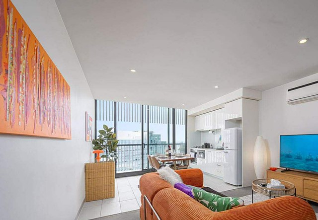 Luxury Serviced Apartment, Melbourne
