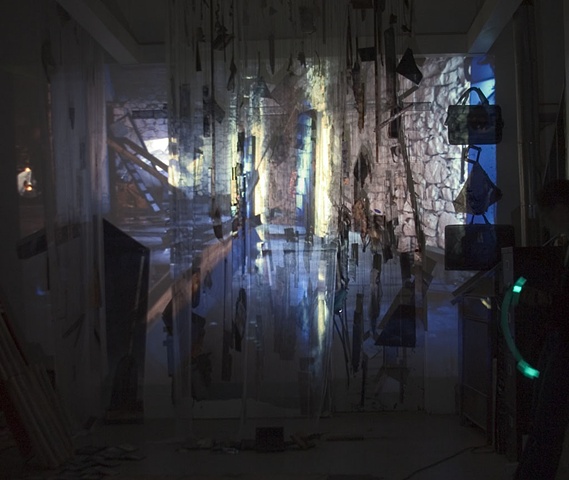 Projection - Subtitle Zone
2006
installation

