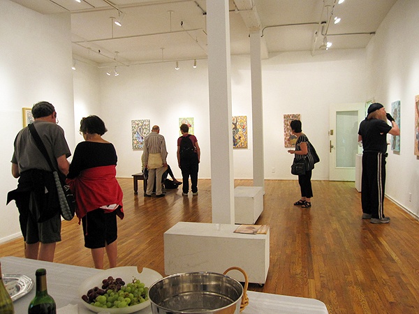 "DIVAS" exhibit reception. 2010.