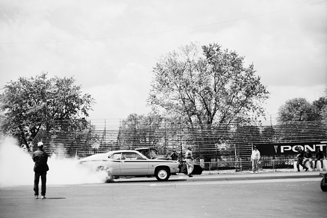 2009 national trails burnout with one man in foreground.