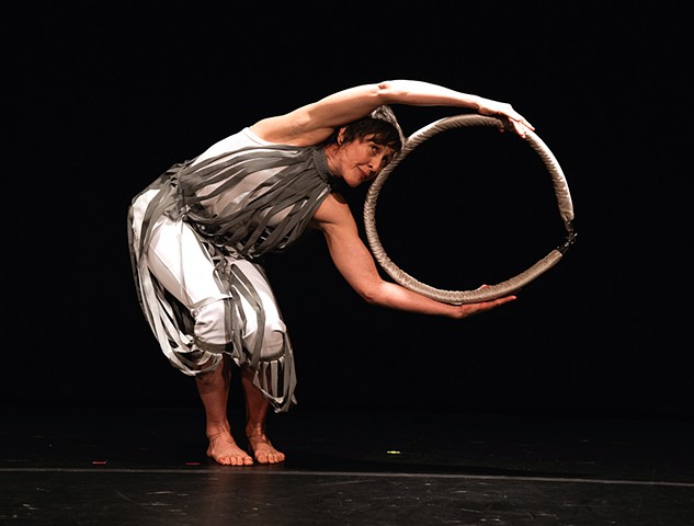 Ginger Krebs, performance