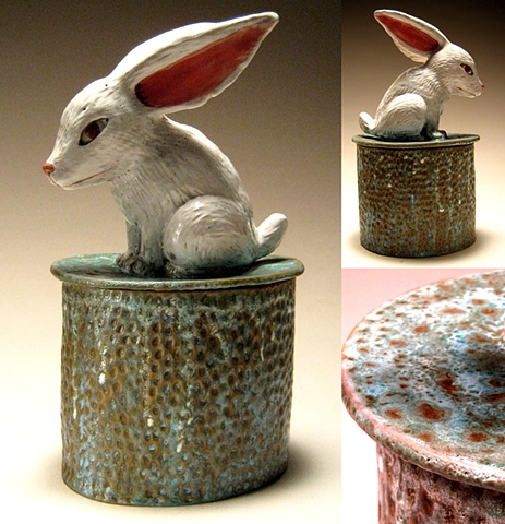 Rabbit box (lidded vessel).