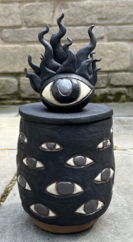 Many Eyes (decorative vessel).