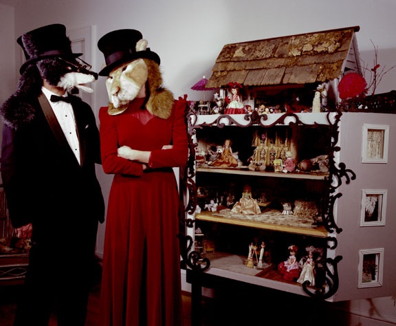 HIGGELDY PIGGELDY MASQUERADE: Muffled Screams from my Doll's House