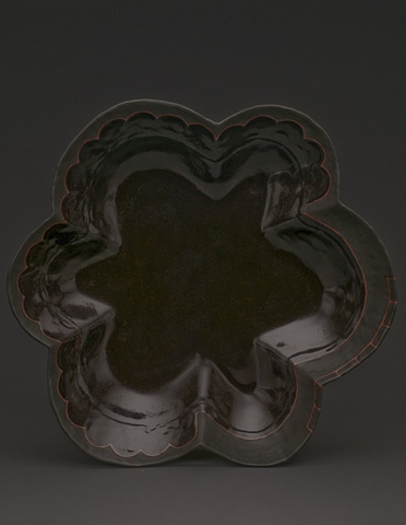 black lobed platter