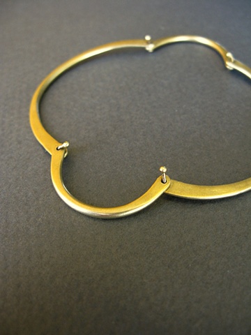 quatrefoil bracelet