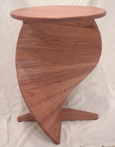 cocktail tablre