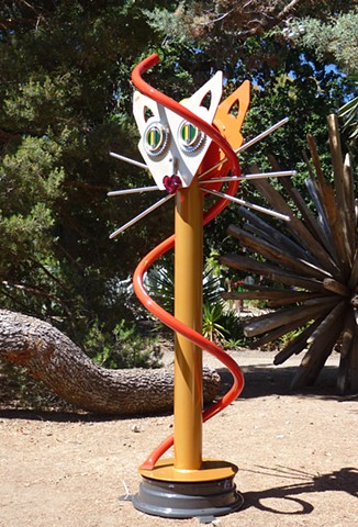 photograph of cat public metal sculptures in Auburn Washington and Castlegar British Columbia by Patricia Vader