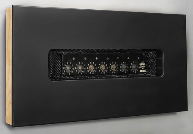 Antique Mechanical Calculator