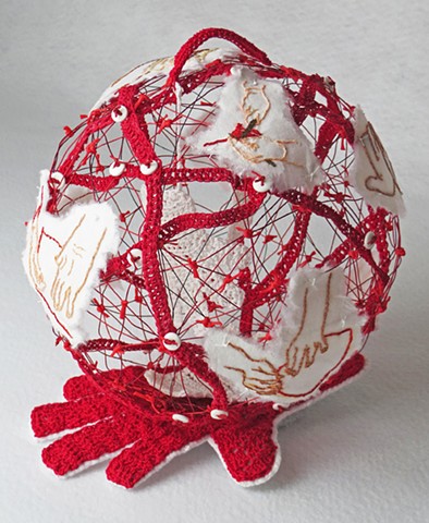 sculpture/san francisco/crochet/wire/embroidery/buttons