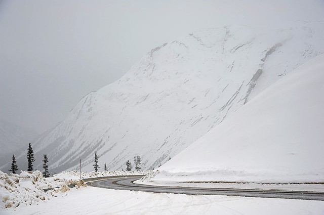 Icefields Parkway in March