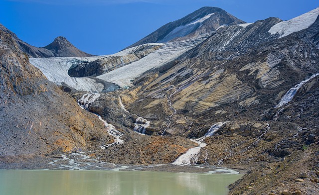 Wildcat Glacier on Mt Baker