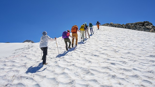 Climbing to Mirror Lake Ridge