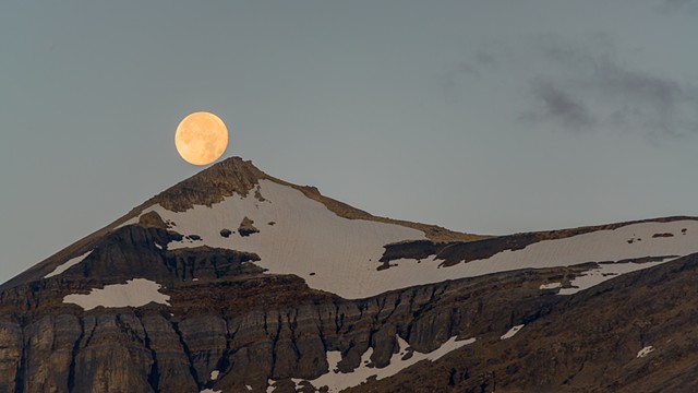 Early Morning Moonset over Mt Strom