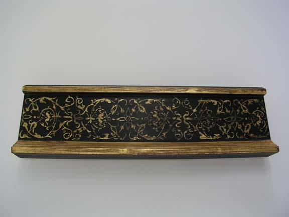 Italian Renaissance Replica gilded cassetta frame in sgraffito handmade hand made in Maine