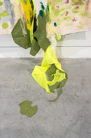 Folding Laundry detail