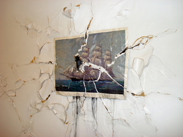 Shipwreck (site-specific for Arte Portugale 2010 in Lisbon)