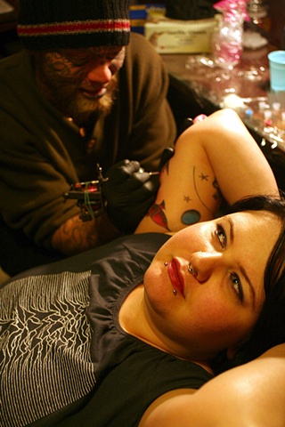 joanne getting tattooed