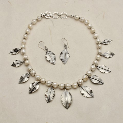 silver leaves with pearls #871