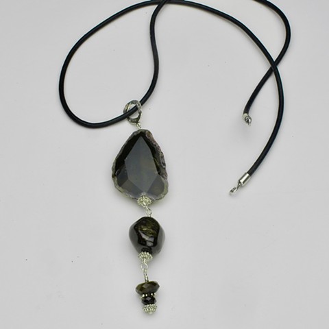 agate & garnet pendant on leather cord #968