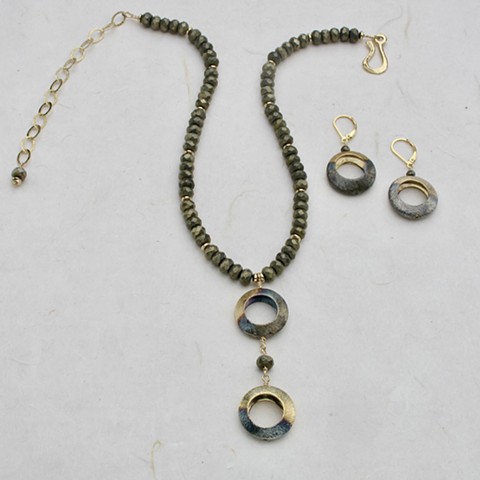 pyrite golden disc necklace #952