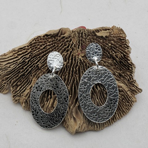 leaf embossed sterling silver post earrings  #938