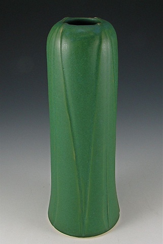 Matte Green Prairie Vase