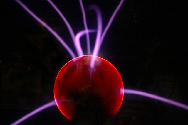 Electrostatic Plasma Ball 