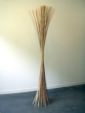 23239608 (bamboo caning, cardboard)