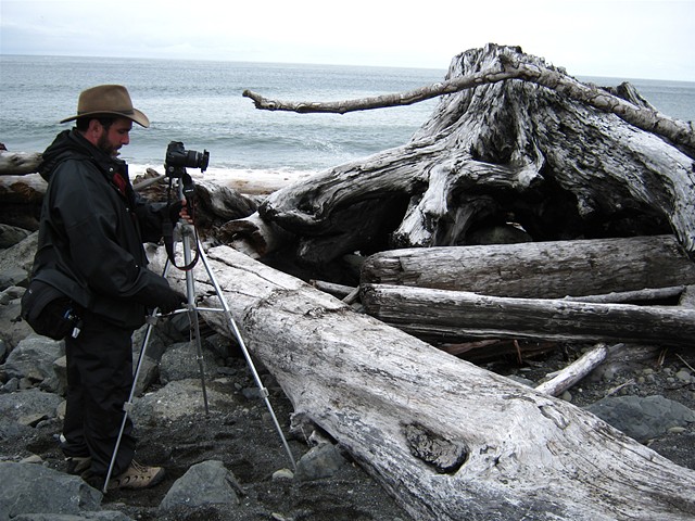 photographing driftwood along the spectacularly beautiful Oregon coast