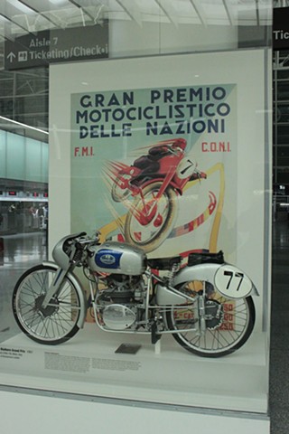 Italian motorcycles exhibit, 
SFO Museum, San francisco CA
mountmaking, installations, fabrication