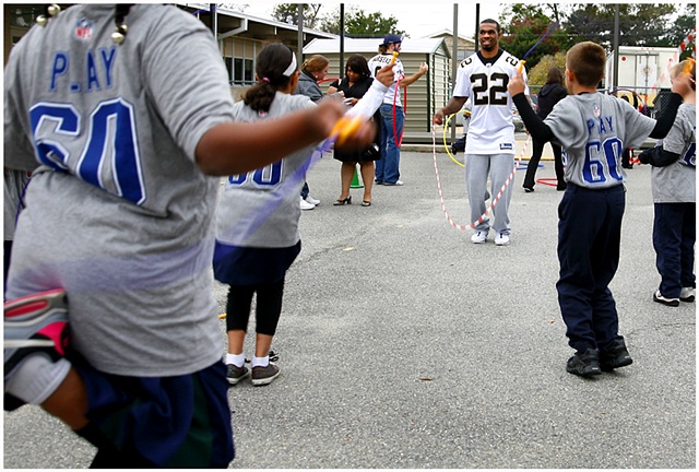 In |http://crystalshelton.com/artwork/2243357_HEAL_2_TOE.html|Septemeber| Green Park Elementary had an event for their students encouraging physical activity. The event took place the day of the first Saints game of the 2011 season in conjunction with the
