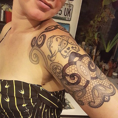 tattoo, handpoking, handpoked, handpoked tattoo, traditional tattoo, memorial tattoo, lace tattoo