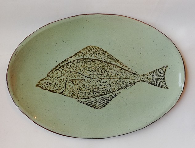 Oval with fish