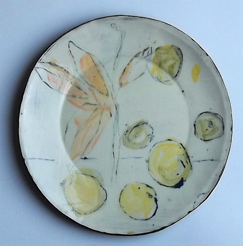 dinner plate with fruit