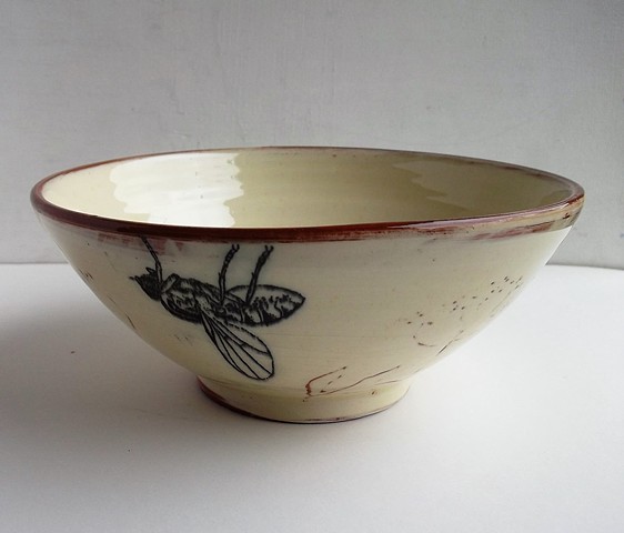 meadow bowl with fly