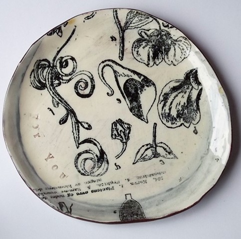 975. botani small plate