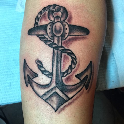 black and grey anchor