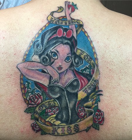 snow white tattoo 2017