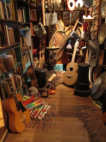 Amy Flaherty Guitar Elsewhere