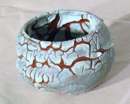 Small vessel with crawling glaze