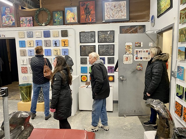 STUDIO/SHOWROOM