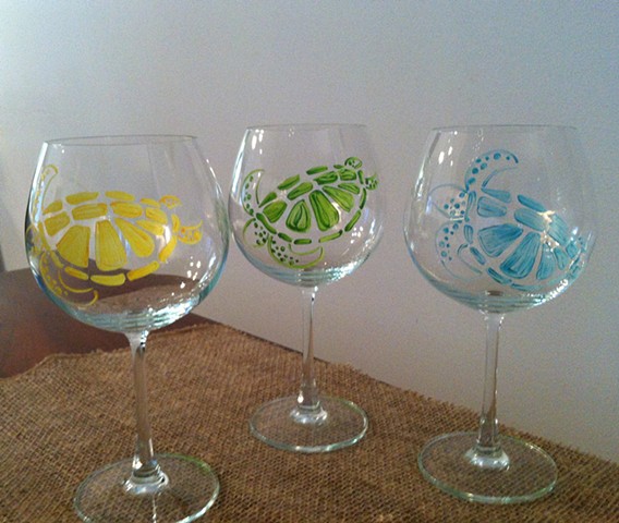 "Six Turtles" Wine Glasses